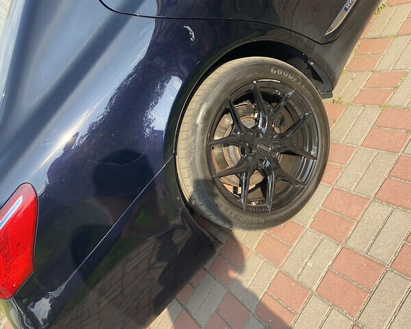 Синий Лексус ЛС, объемом двигателя 5 л и пробегом 132 тыс. км за 26500 $, фото 5 на Automoto.ua