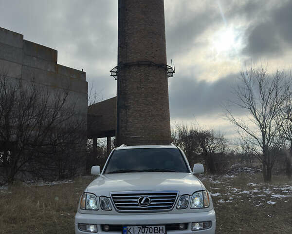 Белый Лексус ЛХ, объемом двигателя 4.7 л и пробегом 263 тыс. км за 15800 $, фото 17 на Automoto.ua