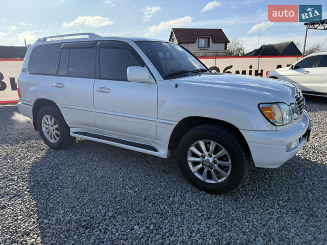 Белый Лексус ЛХ, объемом двигателя 4.66 л и пробегом 275 тыс. км за 15999 $, фото 12 на Automoto.ua