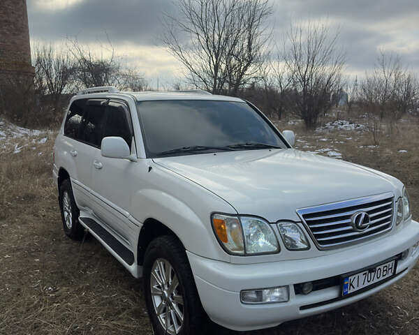 Белый Лексус ЛХ, объемом двигателя 4.7 л и пробегом 263 тыс. км за 15800 $, фото 10 на Automoto.ua