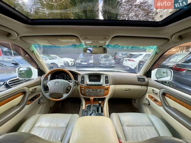 Білий Лексус ЛХ, об'ємом двигуна 4.7 л та пробігом 376 тис. км за 15800 $, фото 18 на Automoto.ua