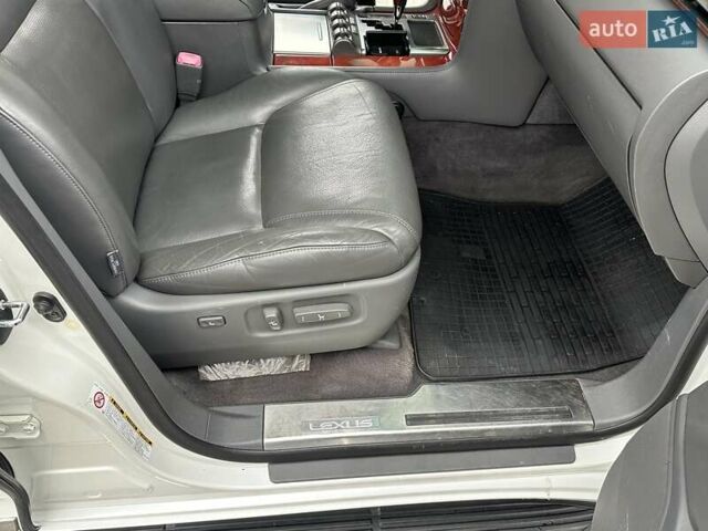 Белый Лексус ЛХ, объемом двигателя 5.66 л и пробегом 186 тыс. км за 24900 $, фото 41 на Automoto.ua
