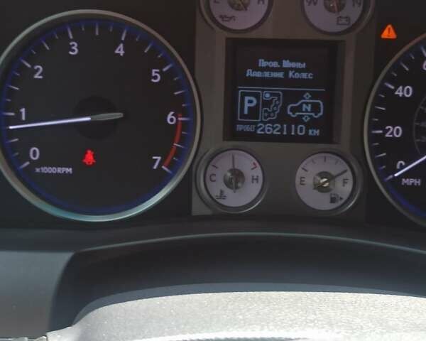 Лексус ЛХ 2008 в Днепре (Днепропетровске) на Automoto.ua Белый Лексус ЛХ, объемом двигателя 5.69 л и пробегом 260 тыс. км за 26000 $, фото 16 на Automoto.ua
