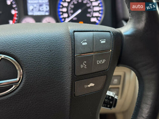 Білий Лексус ЛХ, об'ємом двигуна 5.7 л та пробігом 268 тис. км за 24000 $, фото 28 на Automoto.ua