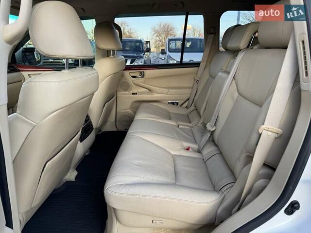 Білий Лексус ЛХ, об'ємом двигуна 5.66 л та пробігом 208 тис. км за 24500 $, фото 14 на Automoto.ua