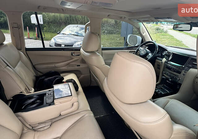 Белый Лексус ЛХ, объемом двигателя 5.66 л и пробегом 173 тыс. км за 30500 $, фото 12 на Automoto.ua