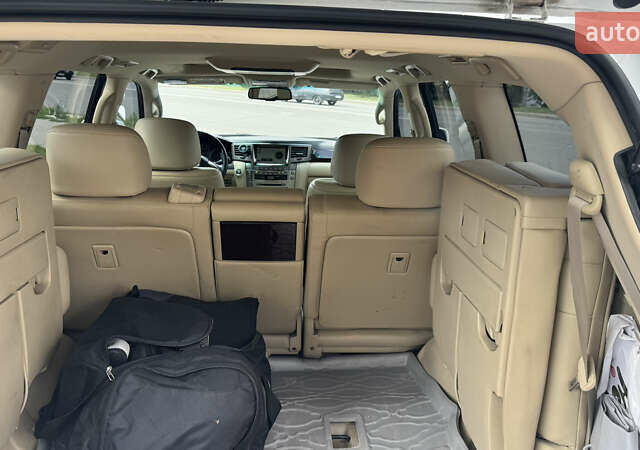 Белый Лексус ЛХ, объемом двигателя 5.66 л и пробегом 173 тыс. км за 30500 $, фото 8 на Automoto.ua