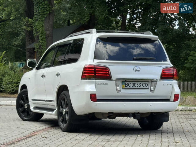 Білий Лексус ЛХ, об'ємом двигуна 5.66 л та пробігом 202 тис. км за 25500 $, фото 38 на Automoto.ua