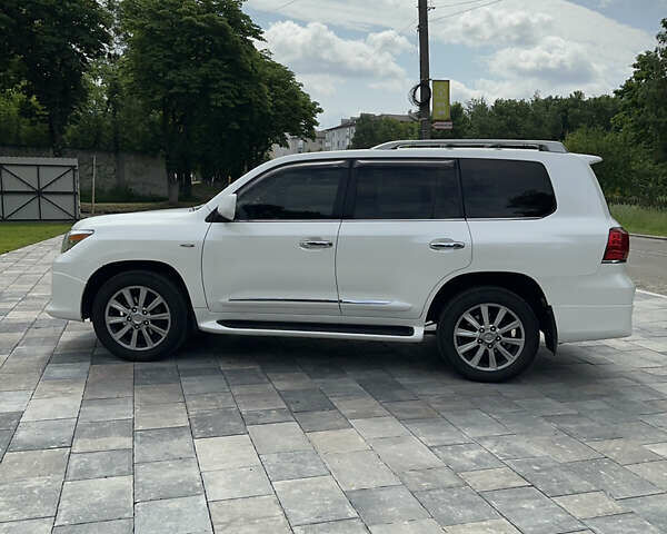 Білий Лексус ЛХ, об'ємом двигуна 5.66 л та пробігом 410 тис. км за 26500 $, фото 3 на Automoto.ua