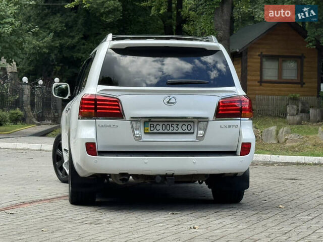 Білий Лексус ЛХ, об'ємом двигуна 5.66 л та пробігом 202 тис. км за 25500 $, фото 32 на Automoto.ua