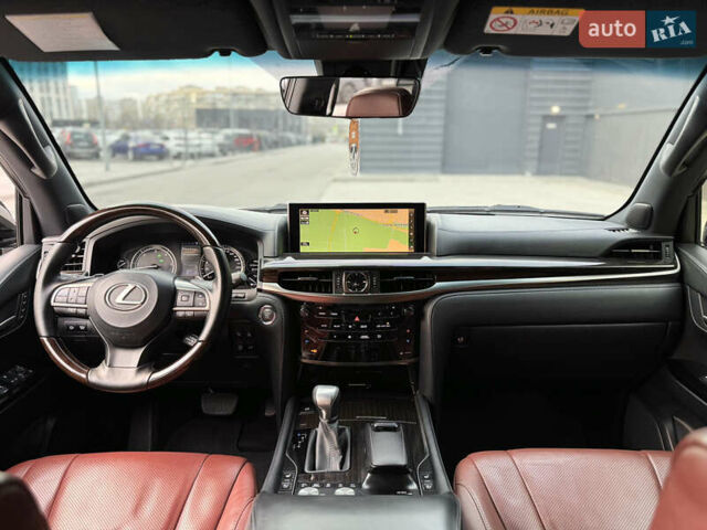 Білий Лексус ЛХ, об'ємом двигуна 4.5 л та пробігом 162 тис. км за 53950 $, фото 28 на Automoto.ua