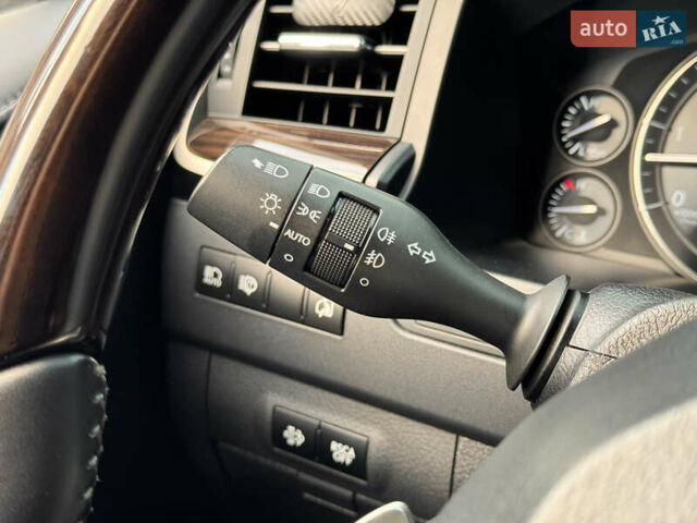 Білий Лексус ЛХ, об'ємом двигуна 4.5 л та пробігом 162 тис. км за 53950 $, фото 41 на Automoto.ua