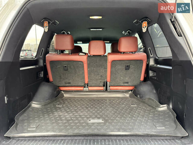 Білий Лексус ЛХ, об'ємом двигуна 4.5 л та пробігом 162 тис. км за 53950 $, фото 63 на Automoto.ua