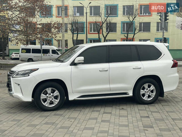 Білий Лексус ЛХ, об'ємом двигуна 4.46 л та пробігом 143 тис. км за 62500 $, фото 13 на Automoto.ua