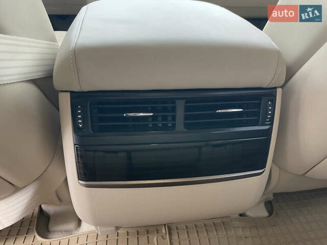 Білий Лексус ЛХ, об'ємом двигуна 4.46 л та пробігом 143 тис. км за 62500 $, фото 46 на Automoto.ua