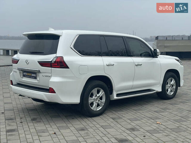 Білий Лексус ЛХ, об'ємом двигуна 4.46 л та пробігом 143 тис. км за 62500 $, фото 9 на Automoto.ua