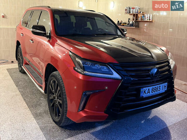 Белый Лексус ЛХ, объемом двигателя 5.66 л и пробегом 148 тыс. км за 77000 $, фото 6 на Automoto.ua