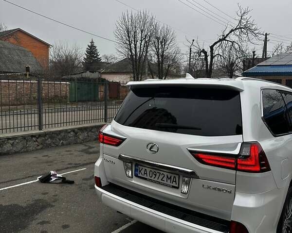 Білий Лексус ЛХ, об'ємом двигуна 4.46 л та пробігом 138 тис. км за 65500 $, фото 3 на Automoto.ua