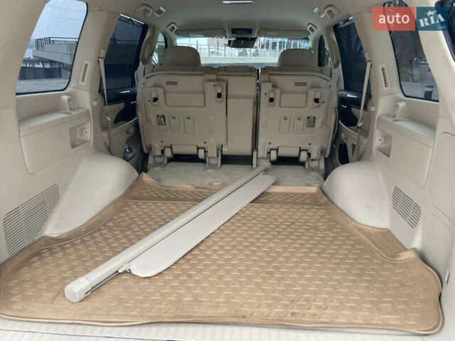 Білий Лексус ЛХ, об'ємом двигуна 4.46 л та пробігом 143 тис. км за 62500 $, фото 48 на Automoto.ua