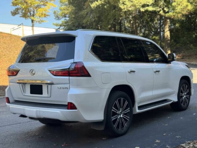 Білий Лексус ЛХ, об'ємом двигуна 5.7 л та пробігом 44 тис. км за 20000 $, фото 3 на Automoto.ua