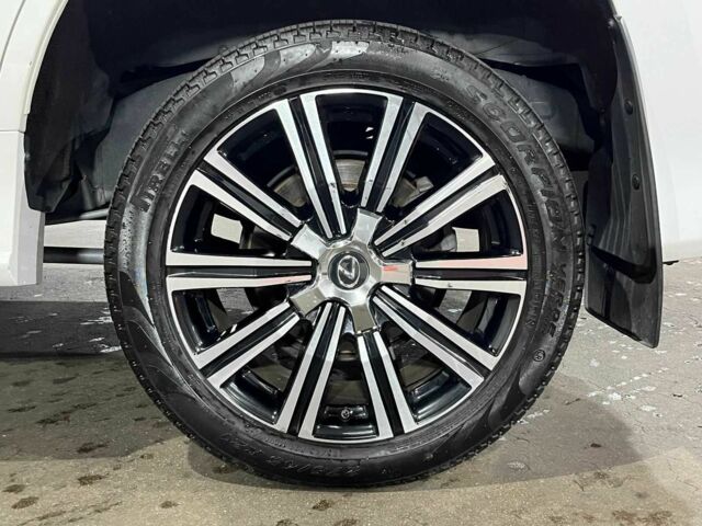 Білий Лексус ЛХ, об'ємом двигуна 0 л та пробігом 81 тис. км за 46900 $, фото 13 на Automoto.ua