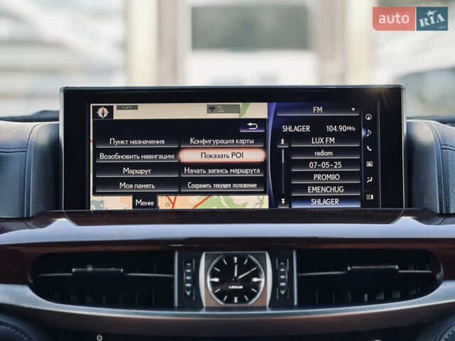 Белый Лексус ЛХ, объемом двигателя 5.7 л и пробегом 263 тыс. км за 68000 $, фото 45 на Automoto.ua