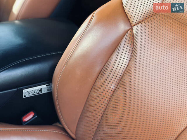 Белый Лексус ЛХ, объемом двигателя 5.7 л и пробегом 263 тыс. км за 68000 $, фото 34 на Automoto.ua