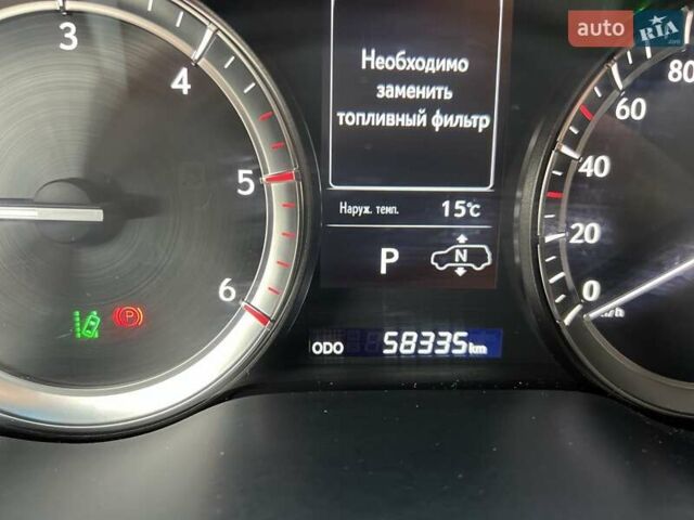 Белый Лексус ЛХ, объемом двигателя 4.46 л и пробегом 59 тыс. км за 79000 $, фото 17 на Automoto.ua