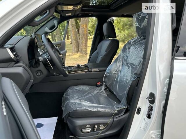 Лексус ЛХ 2022 в Киеве на Automoto.ua Белый Лексус ЛХ, объемом двигателя 3.45 л и пробегом 1 тыс. км за 124999 $, фото 78 на Automoto.ua