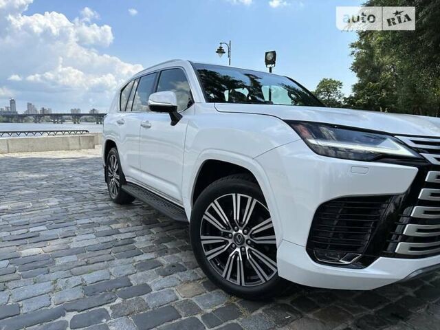 Лексус ЛХ 2022 в Киеве на Automoto.ua Белый Лексус ЛХ, объемом двигателя 3.45 л и пробегом 1 тыс. км за 124999 $, фото 35 на Automoto.ua