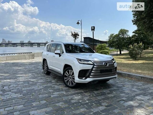 Лексус ЛХ 2022 в Киеве на Automoto.ua Белый Лексус ЛХ, объемом двигателя 3.45 л и пробегом 1 тыс. км за 124999 $, фото 27 на Automoto.ua