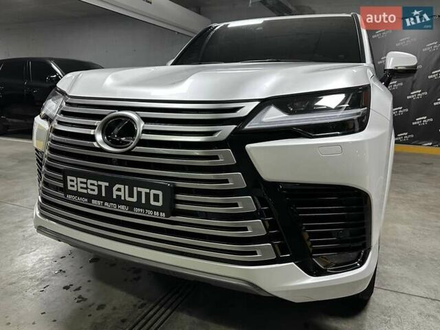 Лексус ЛХ 2022 в Киеве на Automoto.ua Белый Лексус ЛХ, объемом двигателя 3.45 л и пробегом 15 тыс. км за 117500 $, фото 19 на Automoto.ua