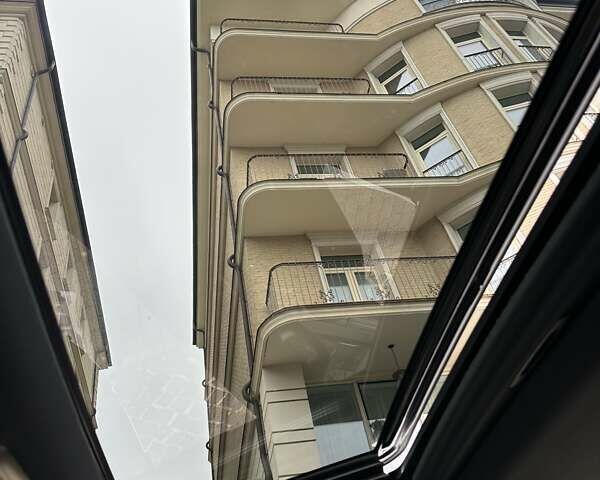 Белый Лексус ЛХ, объемом двигателя 3.35 л и пробегом 12 тыс. км за 120500 $, фото 53 на Automoto.ua