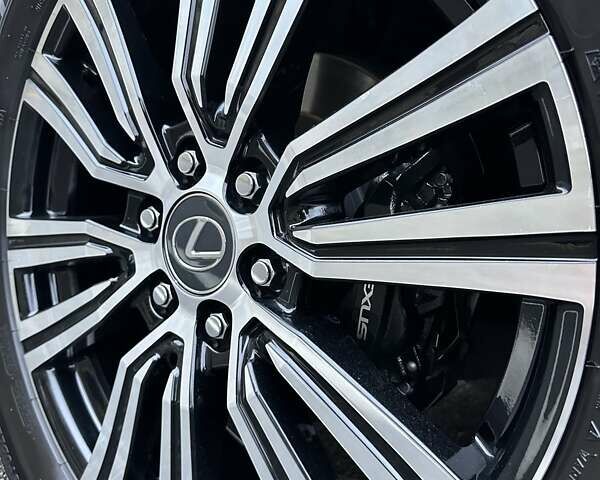 Белый Лексус ЛХ, объемом двигателя 3.45 л и пробегом 20 тыс. км за 127500 $, фото 19 на Automoto.ua