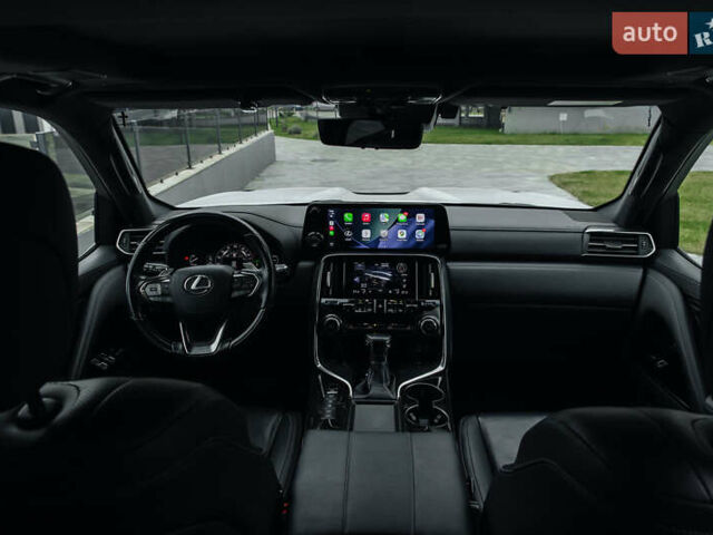 Білий Лексус ЛХ, об'ємом двигуна 3.35 л та пробігом 102 тис. км за 115000 $, фото 9 на Automoto.ua