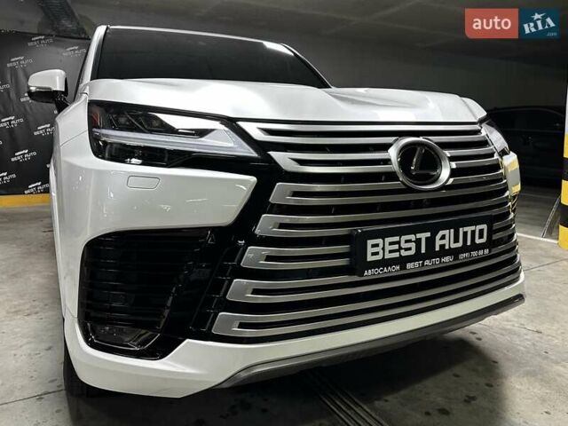 Лексус ЛХ 2022 в Киеве на Automoto.ua Белый Лексус ЛХ, объемом двигателя 3.45 л и пробегом 15 тыс. км за 117500 $, фото 2 на Automoto.ua