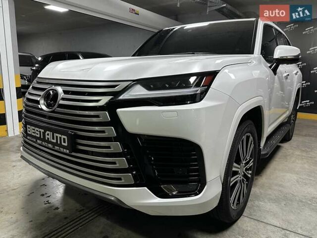 Лексус ЛХ 2022 в Киеве на Automoto.ua Белый Лексус ЛХ, объемом двигателя 3.45 л и пробегом 15 тыс. км за 117500 $, фото 18 на Automoto.ua