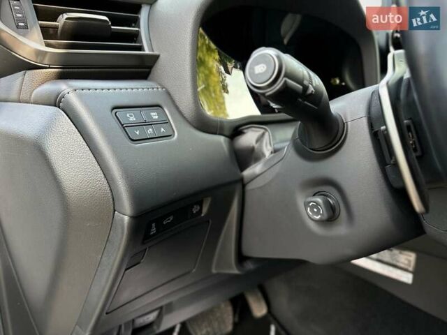 Білий Лексус ЛХ, об'ємом двигуна 3.35 л та пробігом 37 тис. км за 114900 $, фото 45 на Automoto.ua