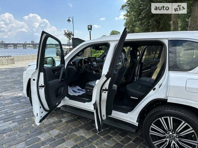 Лексус ЛХ 2022 в Киеве на Automoto.ua Белый Лексус ЛХ, объемом двигателя 3.45 л и пробегом 1 тыс. км за 124999 $, фото 73 на Automoto.ua
