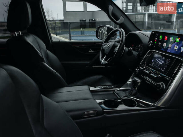 Білий Лексус ЛХ, об'ємом двигуна 3.35 л та пробігом 102 тис. км за 115000 $, фото 12 на Automoto.ua