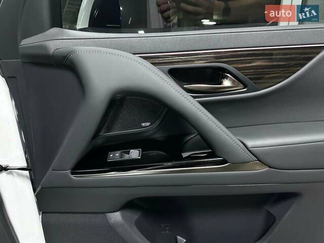 Лексус ЛХ 2022 в Киеве на Automoto.ua Белый Лексус ЛХ, объемом двигателя 3.45 л и пробегом 15 тыс. км за 117500 $, фото 92 на Automoto.ua