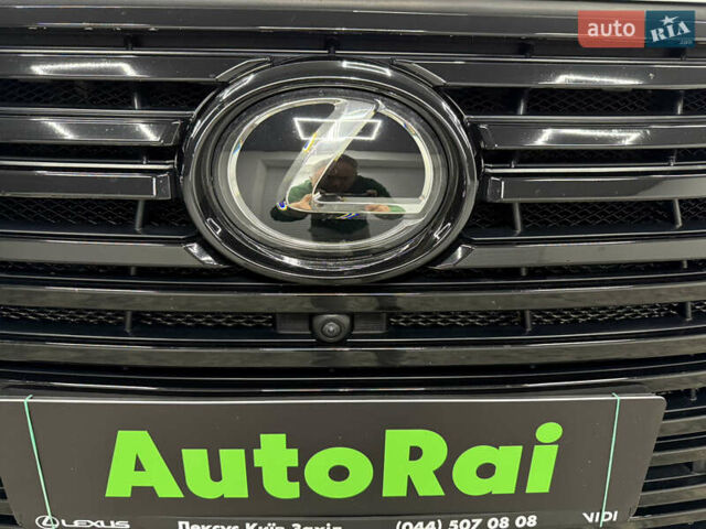 Белый Лексус ЛХ, объемом двигателя 3.35 л и пробегом 50 тыс. км за 114900 $, фото 8 на Automoto.ua