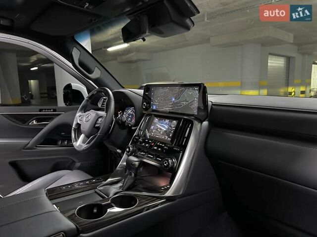 Лексус ЛХ 2022 в Киеве на Automoto.ua Белый Лексус ЛХ, объемом двигателя 3.45 л и пробегом 15 тыс. км за 117500 $, фото 84 на Automoto.ua