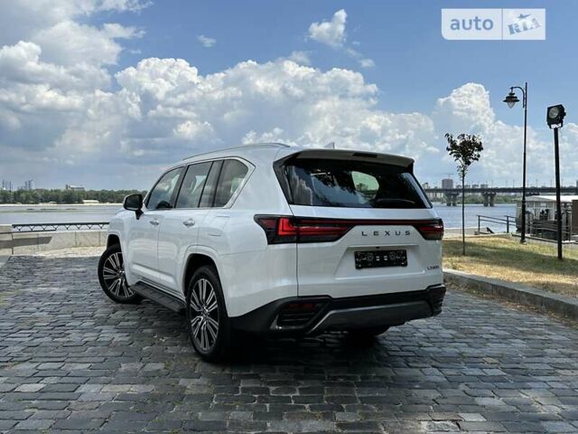 Лексус ЛХ 2022 в Киеве на Automoto.ua Белый Лексус ЛХ, объемом двигателя 3.45 л и пробегом 1 тыс. км за 124999 $, фото 61 на Automoto.ua