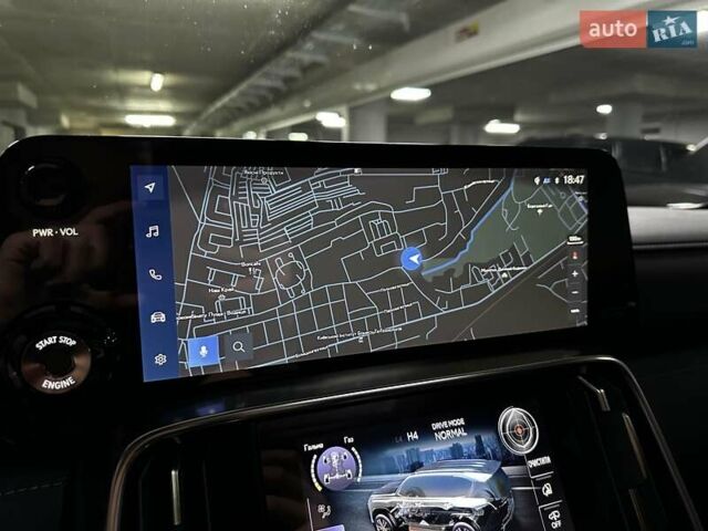 Лексус ЛХ 2022 в Киеве на Automoto.ua Белый Лексус ЛХ, объемом двигателя 3.45 л и пробегом 15 тыс. км за 117500 $, фото 73 на Automoto.ua