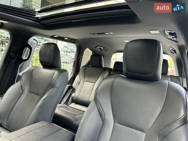 Білий Лексус ЛХ, об'ємом двигуна 3.45 л та пробігом 19 тис. км за 124900 $, фото 30 на Automoto.ua