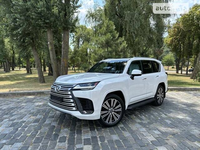 Лексус ЛХ 2022 в Киеве на Automoto.ua Белый Лексус ЛХ, объемом двигателя 3.45 л и пробегом 1 тыс. км за 124999 $, фото 1 на Automoto.ua
