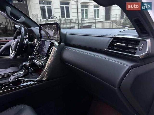 Белый Лексус ЛХ, объемом двигателя 3.45 л и пробегом 20 тыс. км за 127500 $, фото 59 на Automoto.ua