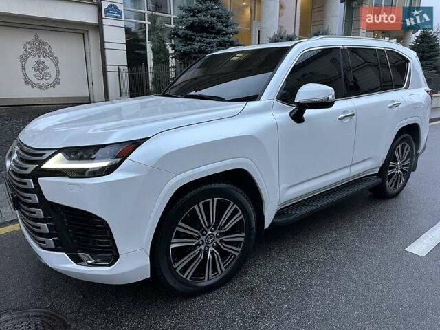 Белый Лексус ЛХ, объемом двигателя 3.45 л и пробегом 20 тыс. км за 127500 $, фото 91 на Automoto.ua