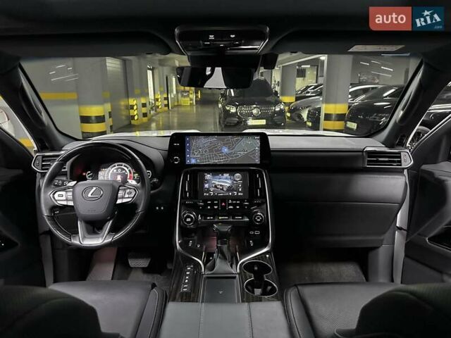 Лексус ЛХ 2022 в Киеве на Automoto.ua Белый Лексус ЛХ, объемом двигателя 3.45 л и пробегом 15 тыс. км за 117500 $, фото 51 на Automoto.ua